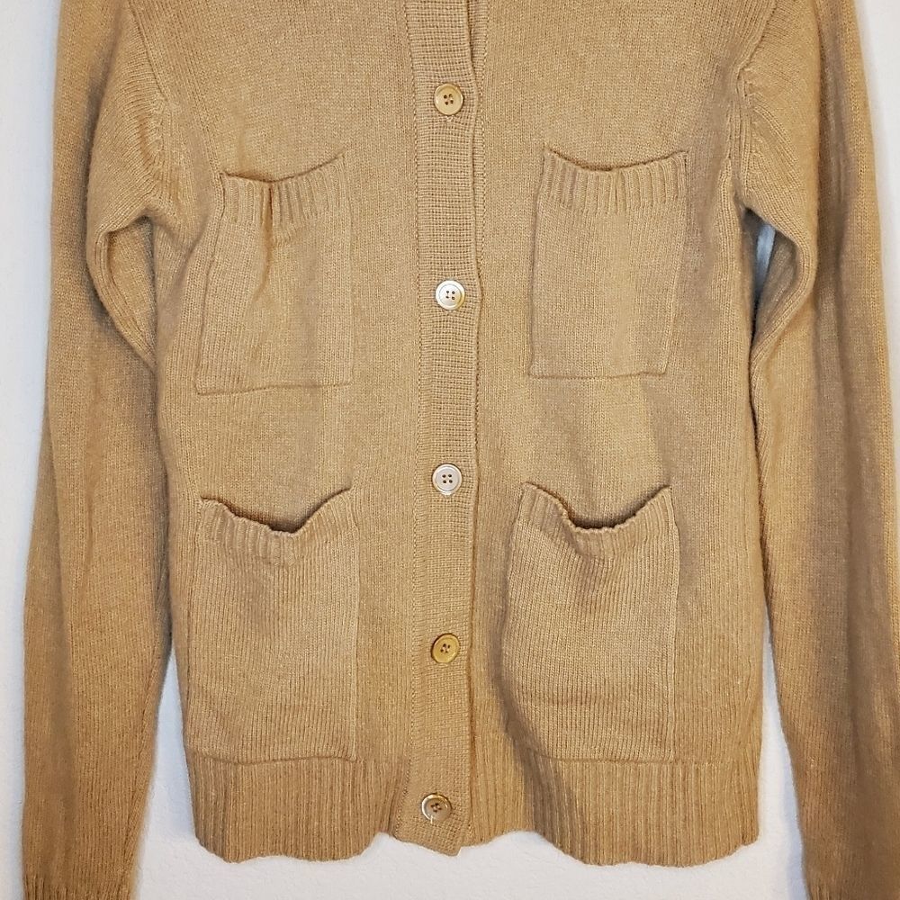 Lord and Taylor vintage 4 pockets 100% Lambswool sweater - Picture 5 of 9